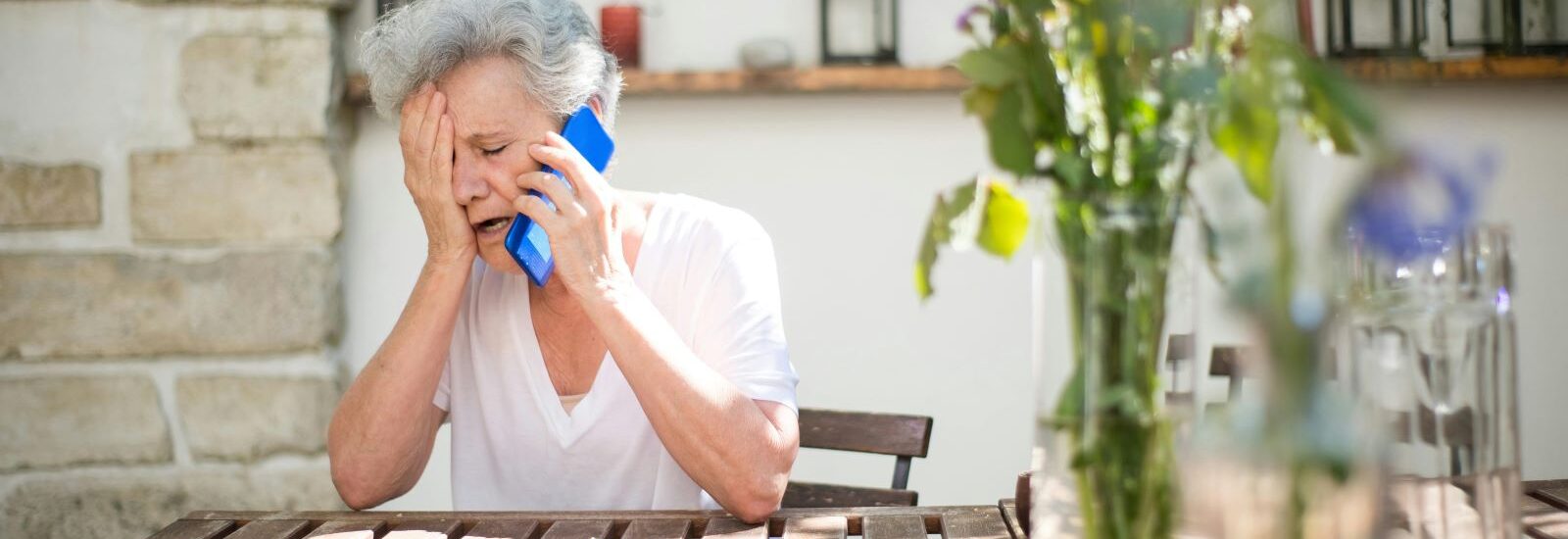 how to spot a double barrel vishing scam